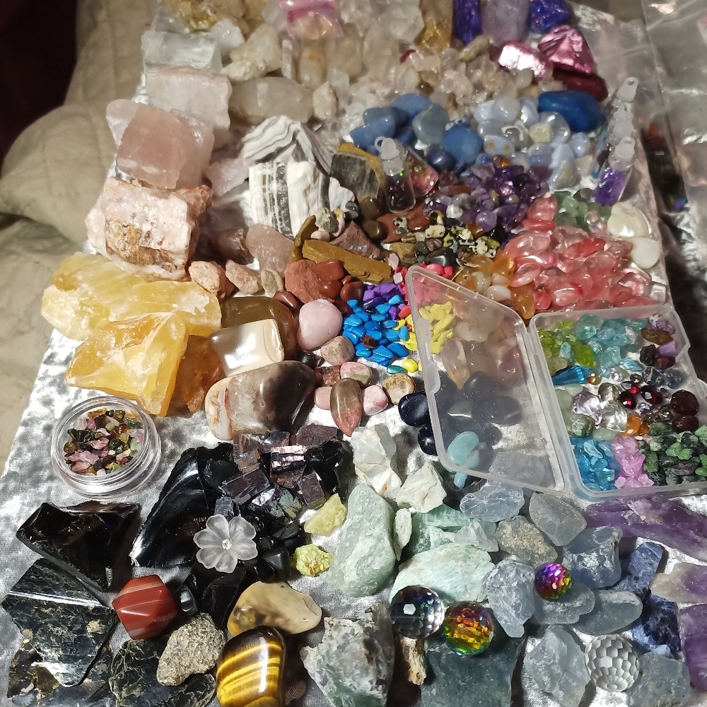 Custom orders for Gems Gemstones Crystals and Pre-owned and Homemade jewelry